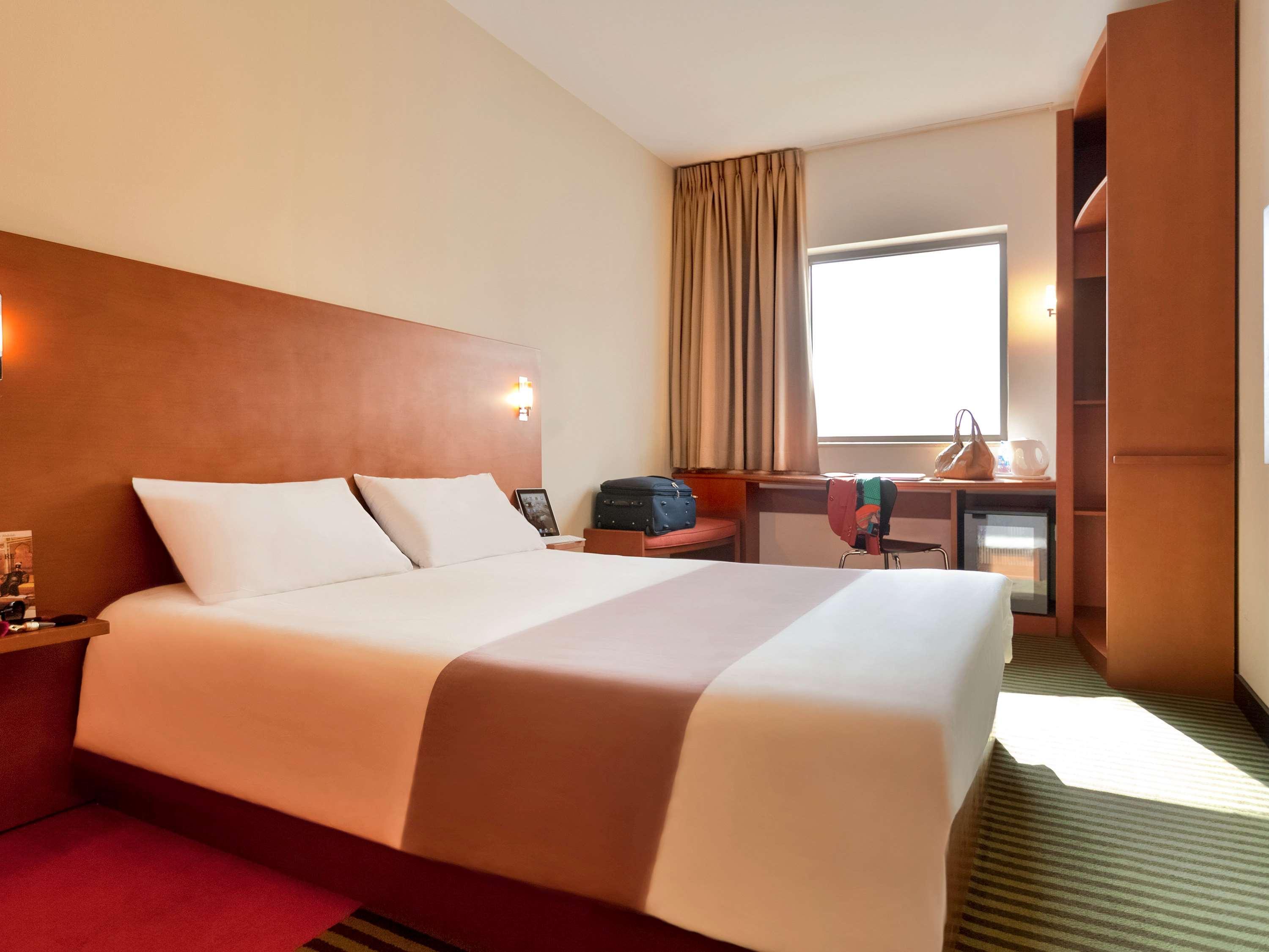Ibis Amman Hotell Exteriör bild