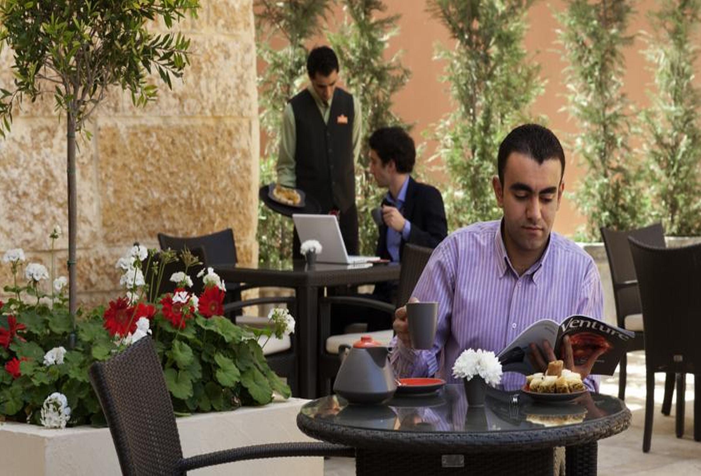 Ibis Amman Hotell Exteriör bild