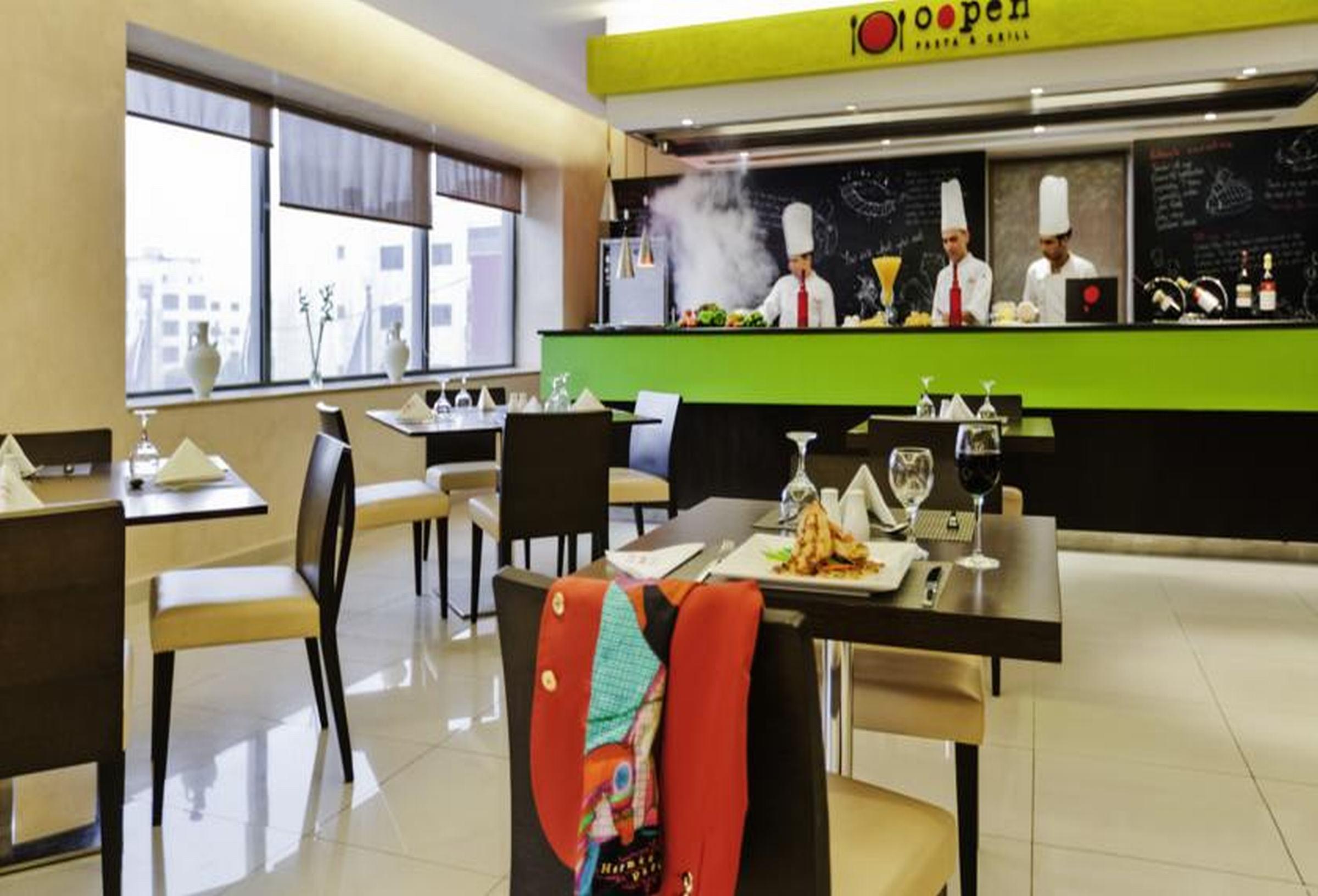 Ibis Amman Hotell Exteriör bild
