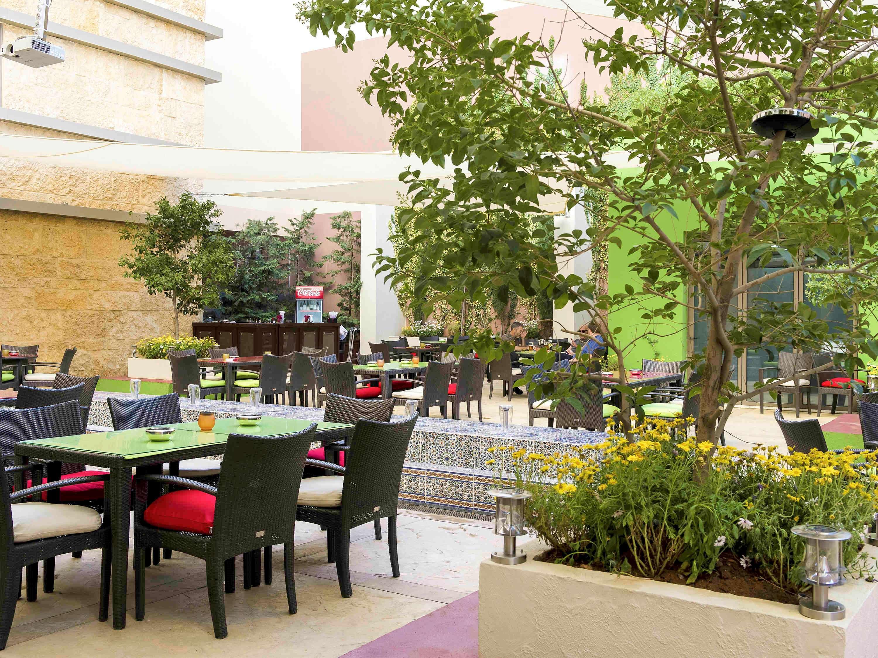 Ibis Amman Hotell Exteriör bild